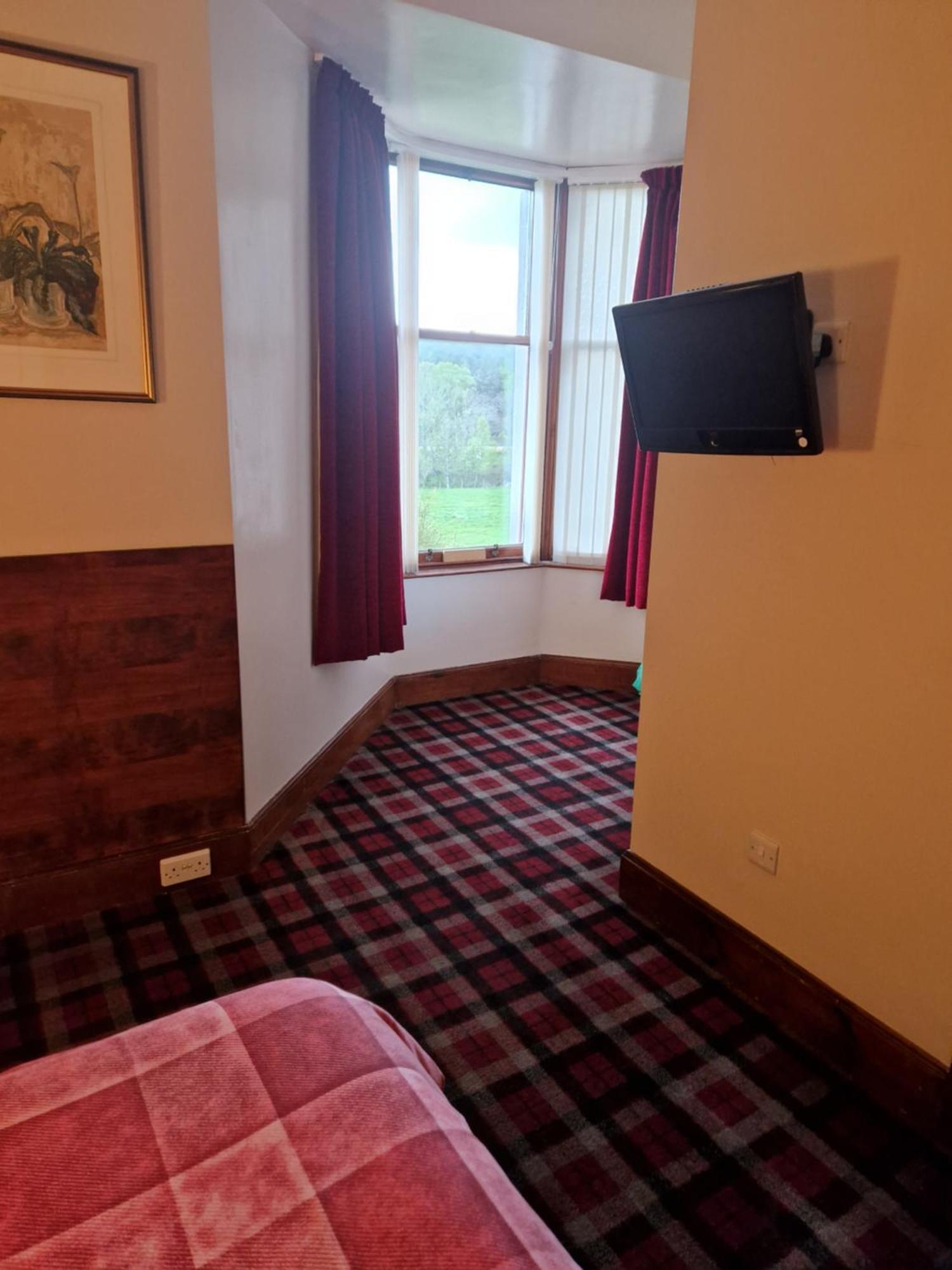 Creag Meggan Bed & Breakfast Ballater Room photo